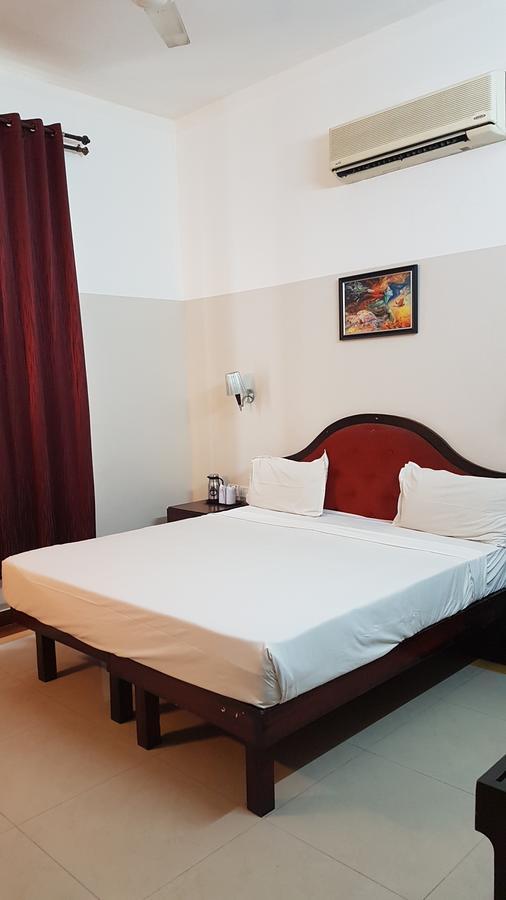 Hotel Xavier'S Residency Kollam Exterior foto