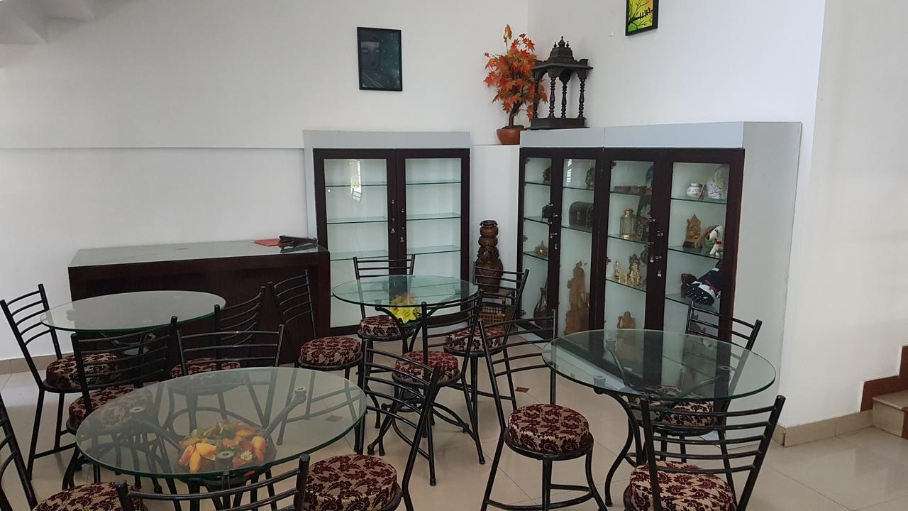 Hotel Xavier'S Residency Kollam Exterior foto