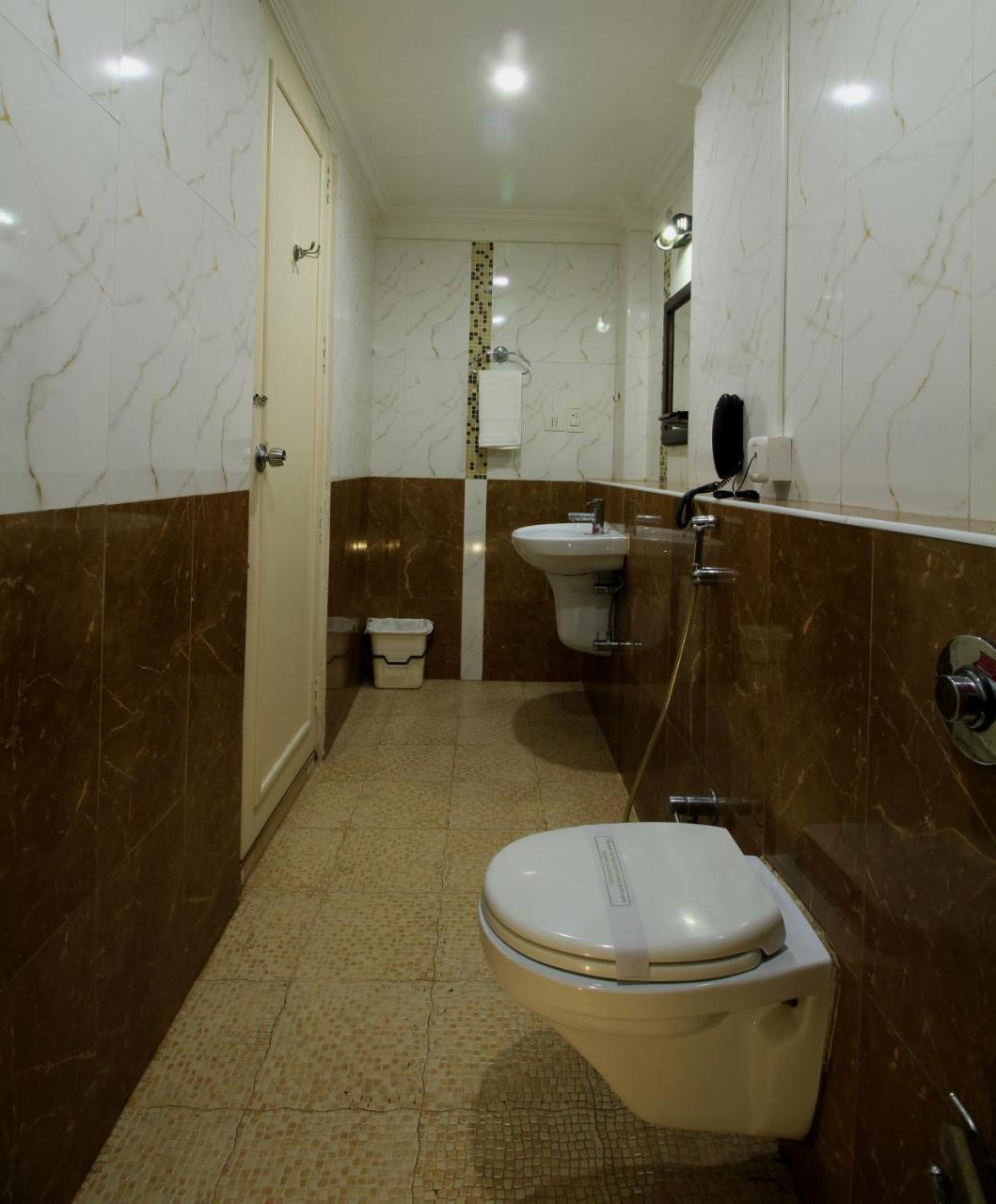 Hotel Xavier'S Residency Kollam Exterior foto