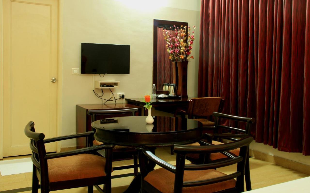 Hotel Xavier'S Residency Kollam Exterior foto