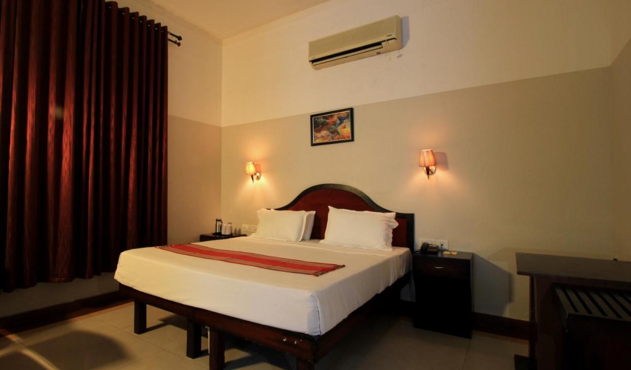 Hotel Xavier'S Residency Kollam Exterior foto