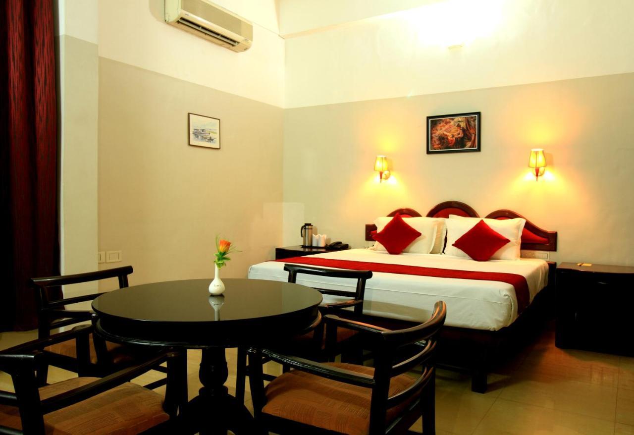 Hotel Xavier'S Residency Kollam Exterior foto